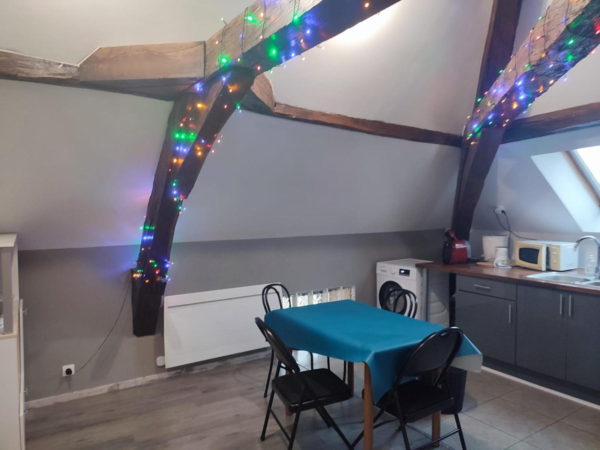 Grand Appartement Chaleureux Mirebeau-sur-Beze 외부 사진